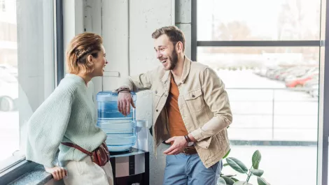 Minglr chat tool aims to bring 'watercooler' talk back to remote work
