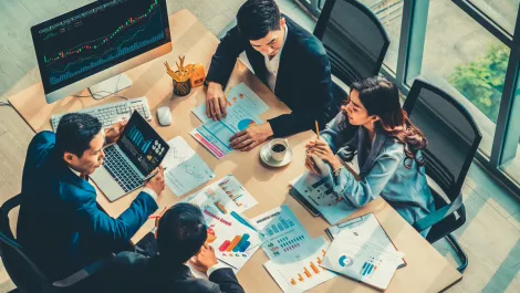 Report - the role of CRM for revenue and sales teams in 2022