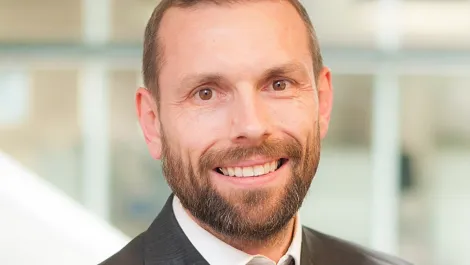 991 glenn warwick headshot