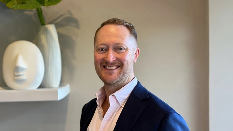 Dave watson he 040724   1 