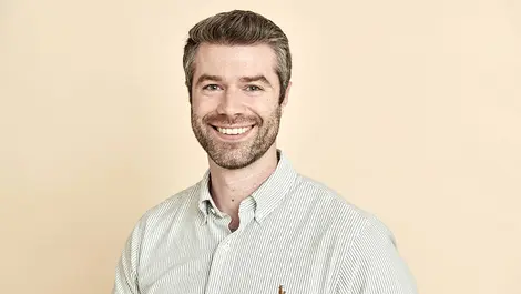 Dave schneider headshot