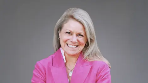 Ps   tara ryan   headshot